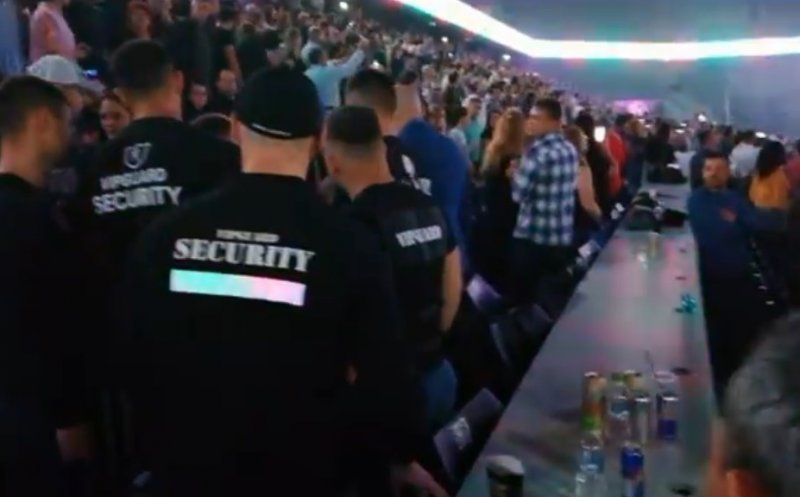 10.000 de clujeni s-au simţit bine, 3 au fost scoşi afară de bodyguarzi. Au făcut scandal la We Love Retro
