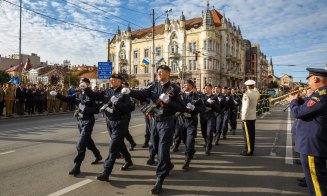 Ziua Armatei României. Defilări și torțe în centrul Clujului + Restricţii de circulaţie