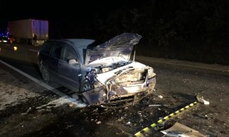 Accident cu 5 victime pe drumul Cluj-Gherla. Implicate, un TIR și 3 mașini