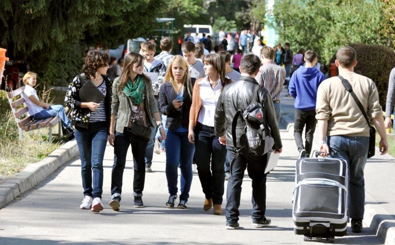 Studenţii, mană cerească pentru proprietarii de apartamente din Cluj.  Peste 4.000 de anunţuri la început de an universitar