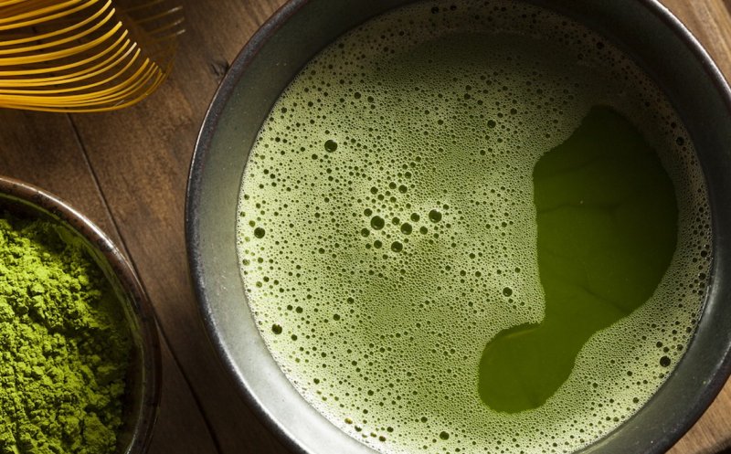 Ceaiul matcha. Slăbeşti şi detoxifici organismul