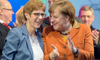 Angela Merkel îşi lasă o apropiată la şefia CDU
