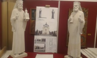 Trei noi statui pentru Cluj de Centenar. La dezvelire participă un apropiat al Papei
