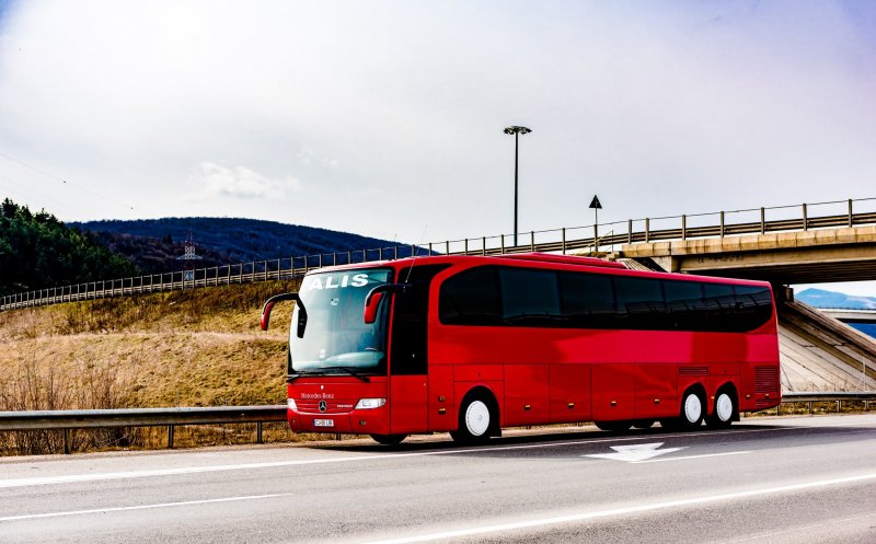 Firma care a câștigat traseul Cluj – Turda momește șoferii cu 1.000 de euro pe lună
