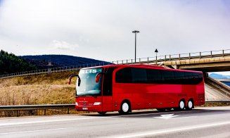 Firma care a câștigat traseul Cluj – Turda momește șoferii cu 1.000 de euro pe lună