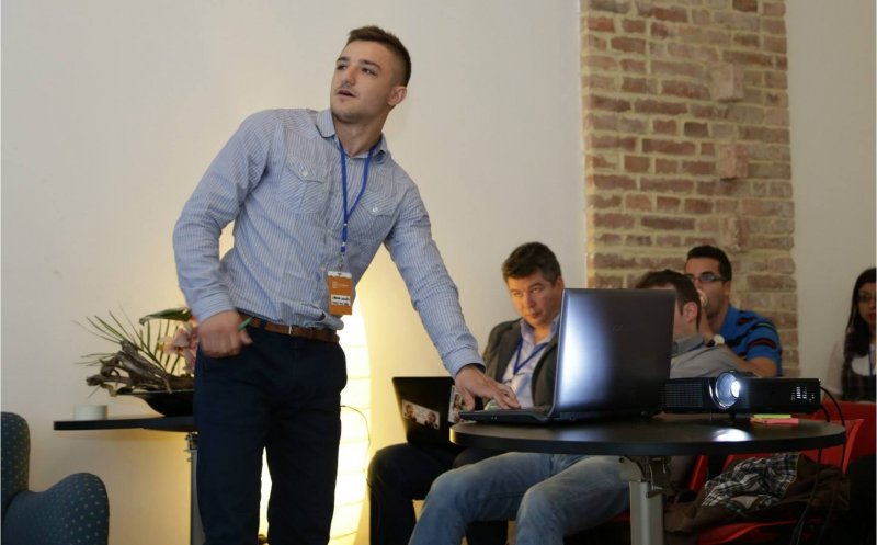 Hackerii din Becaș, în direct la Realitatea FM