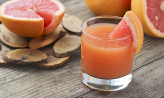 Dieta cu grepfrut și miere, curăță organismul și ajută la slăbire