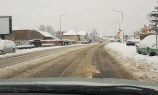 Încă o dimineață grea pentru șoferii clujeni. Deszăpezirile întârzie și astăzi