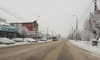 Încă o dimineață grea pentru șoferii clujeni. Deszăpezirile întârzie și astăzi
