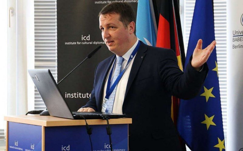 Andrei Rădulescu, Banca Transilvania: construcțiile în România, la pământ