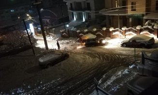 Baciu iese de sub nămeţi. Băcenii sunt rugaţi să-şi cureţe trotuarele, şoferii să fie atenţi cum parchează