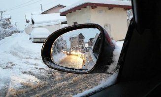 Baciu iese de sub nămeţi. Băcenii sunt rugaţi să-şi cureţe trotuarele, şoferii să fie atenţi cum parchează