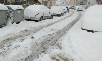 Baciu iese de sub nămeţi. Băcenii sunt rugaţi să-şi cureţe trotuarele, şoferii să fie atenţi cum parchează