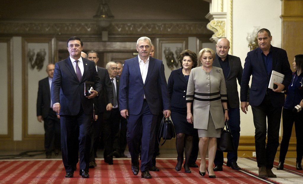 Horoscop politic 2019. Ce spun astrele despre Iohannis, Dragnea şi Dăncilă şi cine va avea un început de an dezastruos