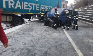 Trafic rutier şi feroviar oprit între Huedin și Oradea (DN1), în zona Bologa în urma unui accident