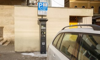 Şofer în Cluj-Napoca? Noi parcometre în centru şi panouri digitale care îţi arată unde găsești locuri libere în parking-uri