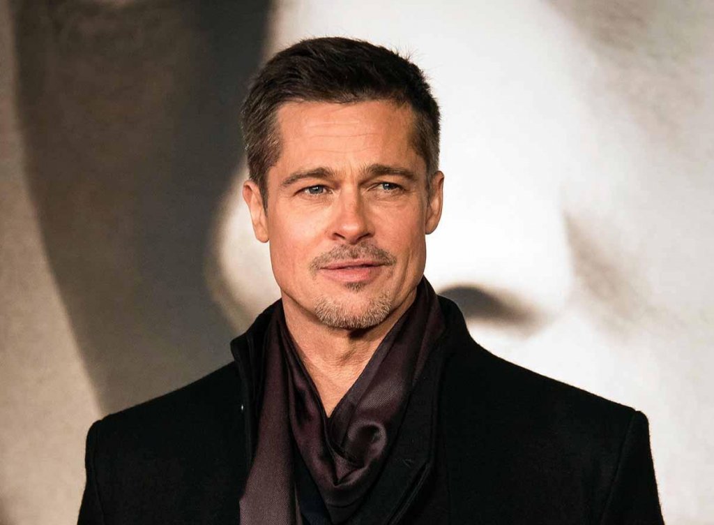 Presa britanică anunţă că Brad Pitt ar avea o nouă iubită. Este frumoasă şi celebră