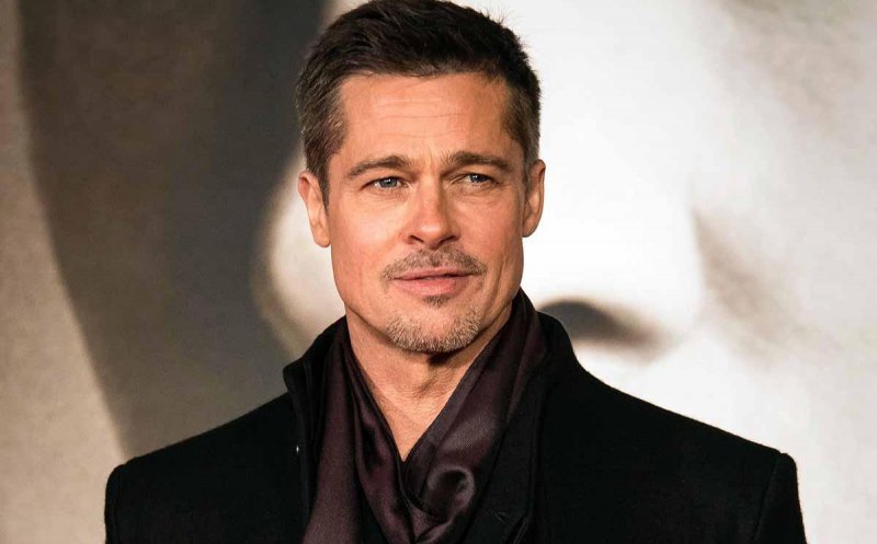 Presa britanică anunţă că Brad Pitt ar avea o nouă iubită. Este frumoasă şi celebră