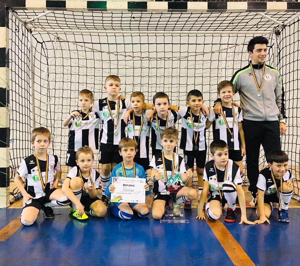 Viitorul sună bine. Copiii de la Academia “U” Cluj – Luceafărul au impresionat la Brașov