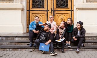 Cum văd studenții din Cluj profesorul ideal: să discute pe Facebook și să îi ducă în excursii