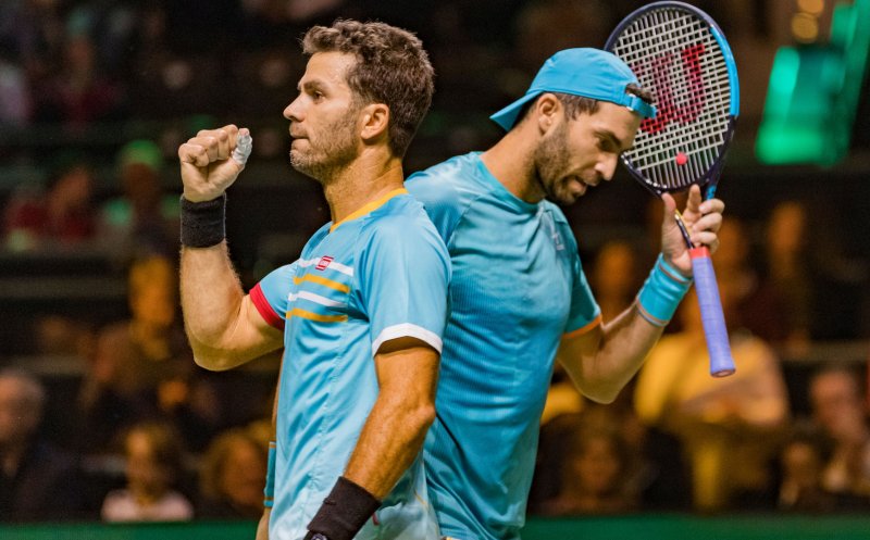 Horia Tecău şi Jean-Julien Rojer, în finala de dublu la Rotterdam