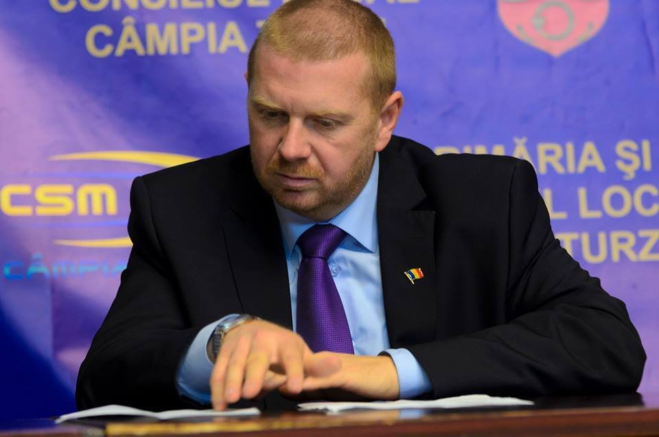 Plângere penală împotriva unui primar din Cluj