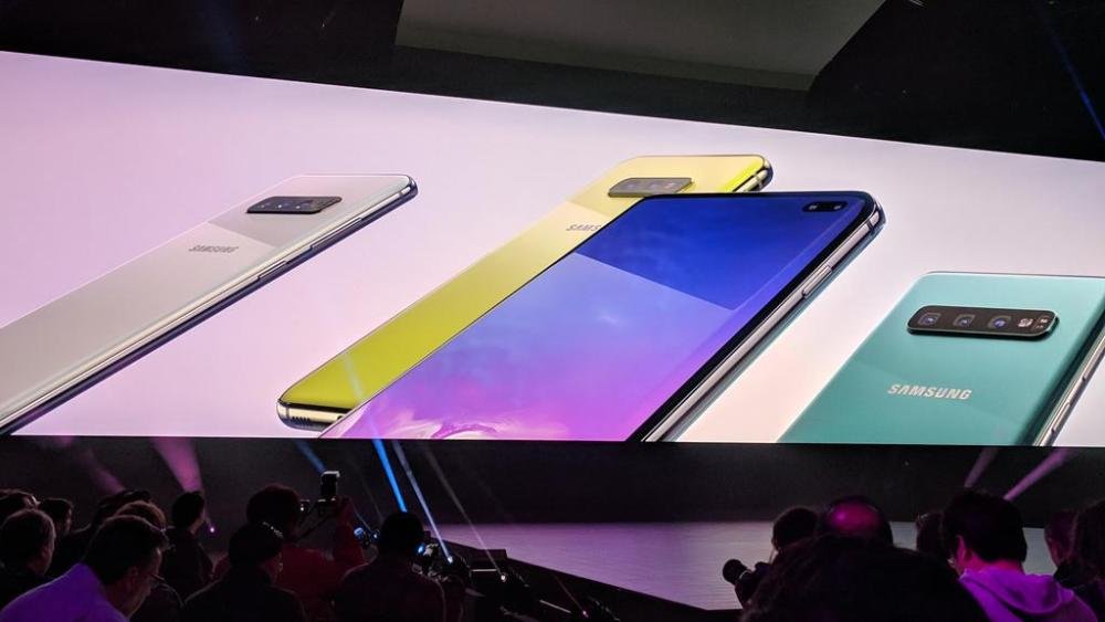 Samsung Galaxy S10. Lansarea celui mai așteptat telefon al momentului, LIVE