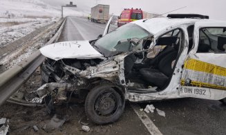 Accident pe centura Apahida. O persoană încarcerată, trafic redirecţionat