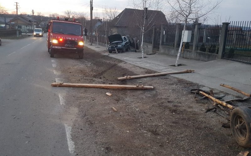 Accident. Unul fără carnet, dar ambii conducători erau sub influenţa alcoolului