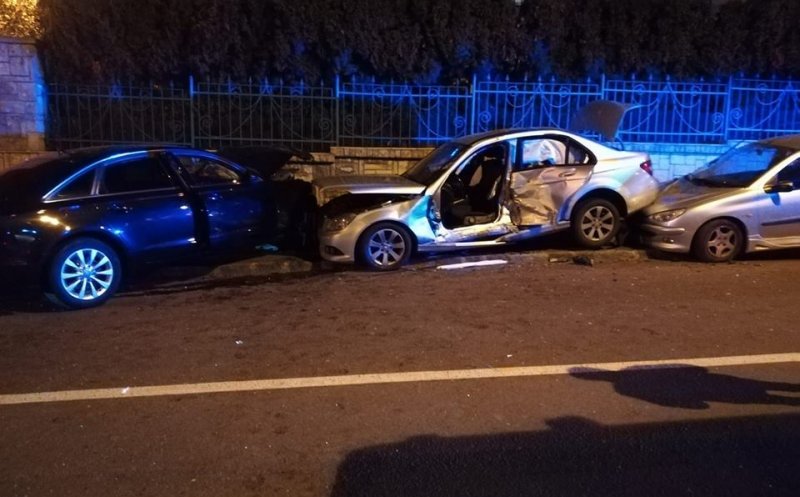 Trei maşini "şifonate" în Andrei Mureşanu