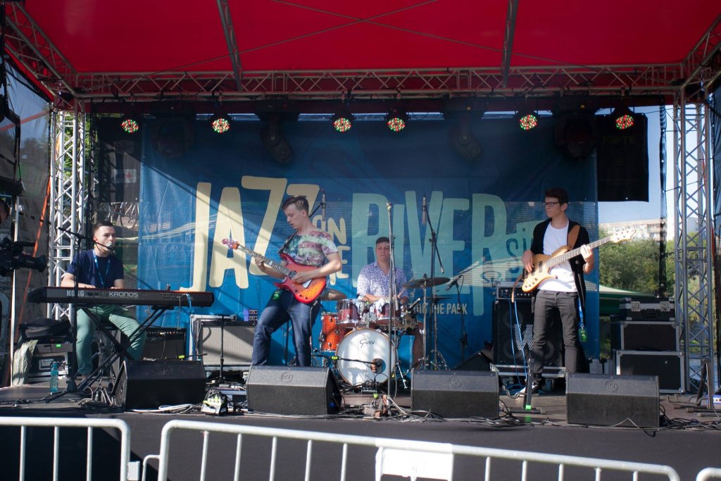 Cum te poţi înscrie la "Concursul Internațional Jazz in the Park", cu premii de 10.000 euro
