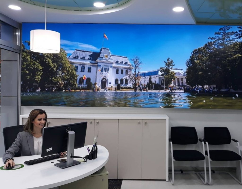 Cea mai mare bancă a Ungariei face figurație la Cluj