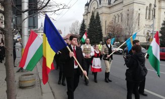 Ziua Maghiarilor de Pretutindeni. Marş la Cluj, cu steagurile Ungariei, Ţinutului Secuiesc , României şi UE