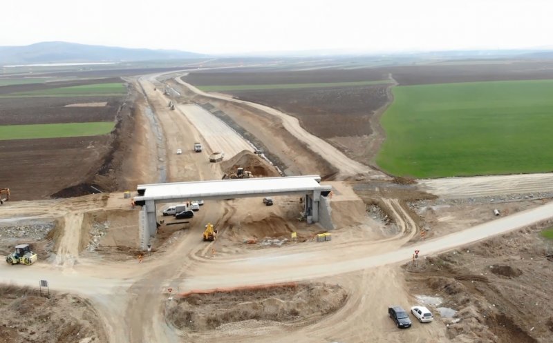 Cu drona pe Autostrada Transilvania. "Progres de 59% pe lotul de 17,9 km"