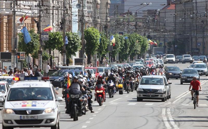 Sute de motociclişti pe străzile Clujului: "Și noi existăm în trafic!”
