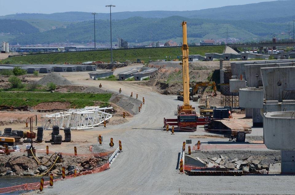 30 de kilometri de autostradă de lângă Cluj, scoşi la licitaţie