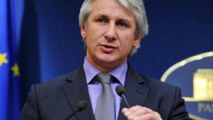 Teodorovici: Românii pot cere recalcularea ratelor după noua formulă de calcul a ROBOR