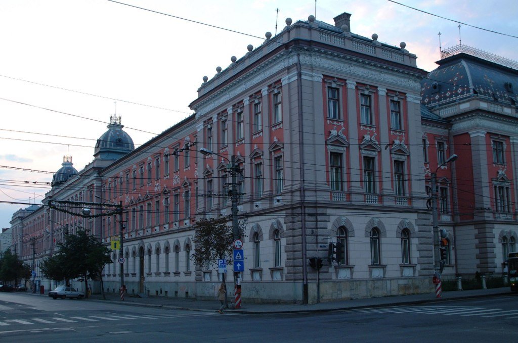 S-a întâmplat la Cluj: "Onorată Instanţă, solicit 15 minute de pauză să protestez #şîeu"