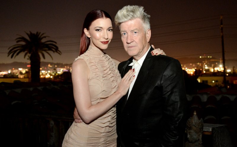 Muza regizorului David Lynch, în concert în Cluj
