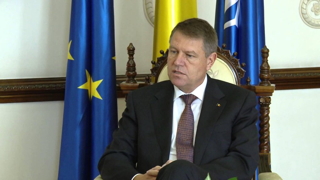 Consultări la Cotroceni. În delegaţia PSD, doi foşti deţinuţi politic cărora Lazăr le-ar fi refuzat eliberarea