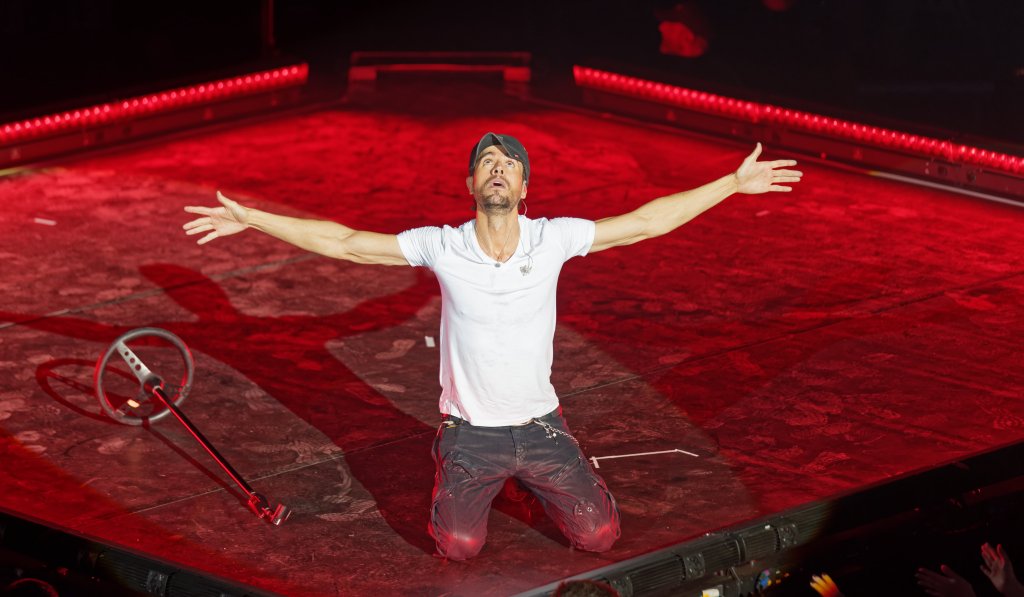 Enrique Iglesias vine la Cluj