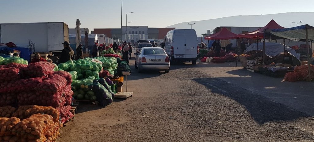 Ce prețuri la trufandale se practică la piața angro a Clujului, în ajun de Paște