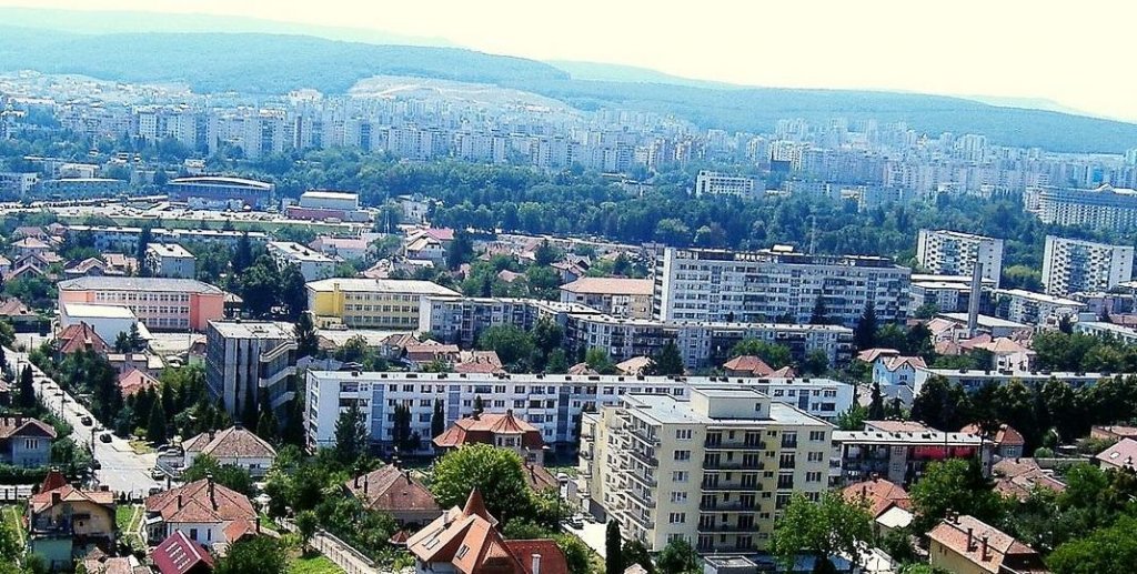 Specialist: Piața imobiliară continuă să crească, noul "ROBOR" nu va avea un impact semnificativ