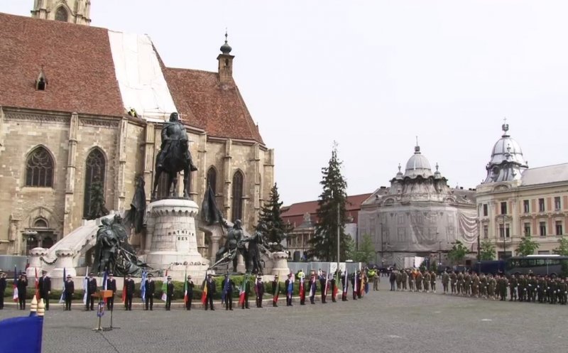 A început ceremonia  din centrul Clujului, de Ziua Europei