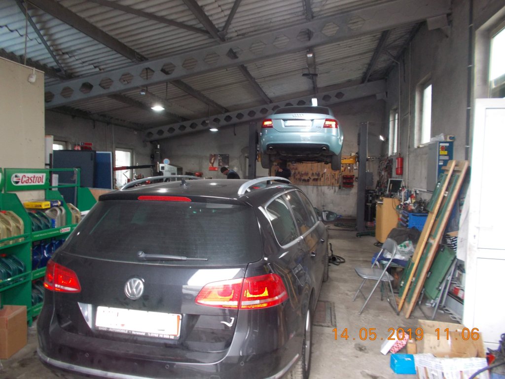 Ateliere auto ilegale în Cluj. Amenzi de peste 30.000 de lei