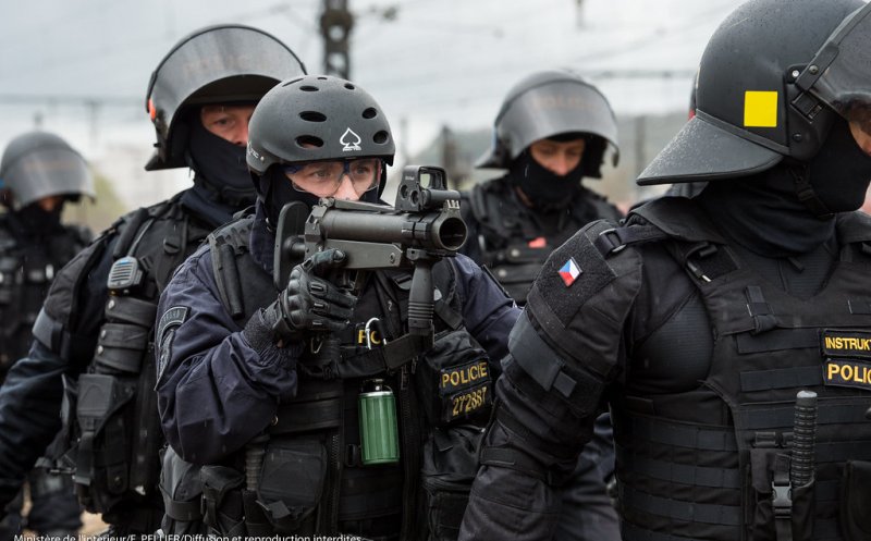 Exerciţiu cu poliţişti din Europa în gara din Cluj-Napoca