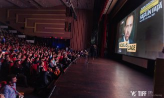 Cum l-au primit clujenii pe Nicholas Cage. Deseară merge la Castelul Banffy