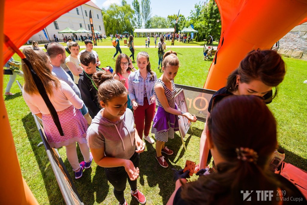 Francezii de la Orange vor sponsoriza toate marile festivaluri “made in Cluj”