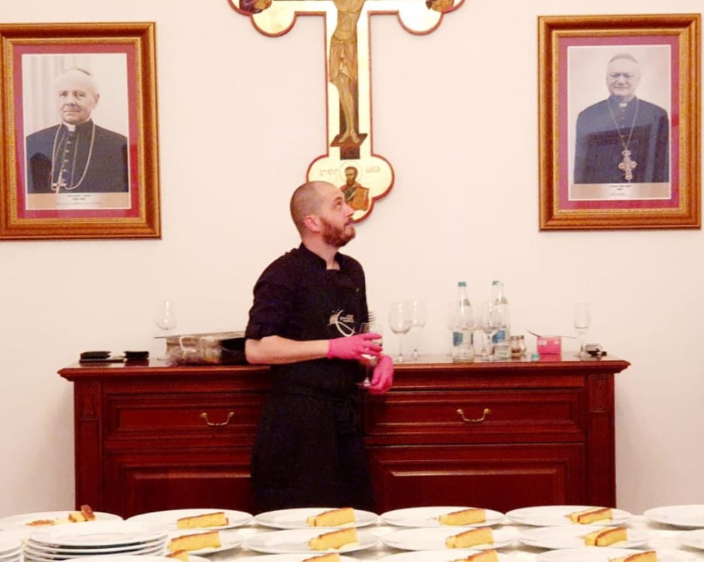 Bucătarul din Cluj care a gătit pentru Papa Francisc: "A fost cumva anormal de normal"