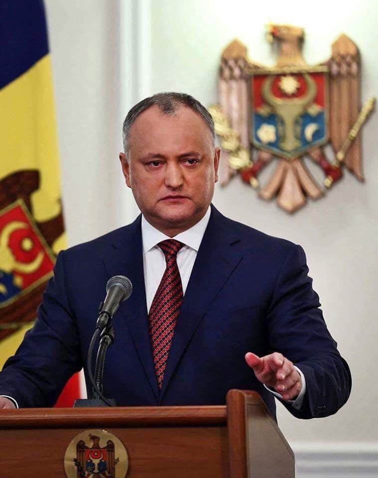 Criză politică la Chișinău: Președinte suspendat și parlament dizolvat